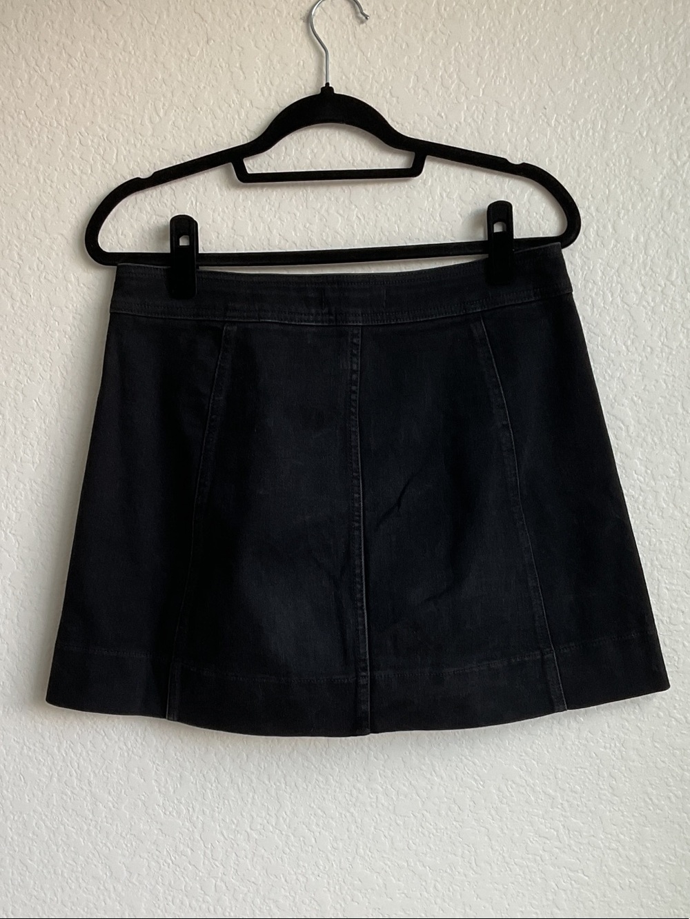 Madewell Black Button-Front Mini Skirt | 10 - Picture 4 of 11